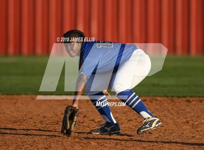 Thumbnail 3 in Connally @ Lorena photogallery.