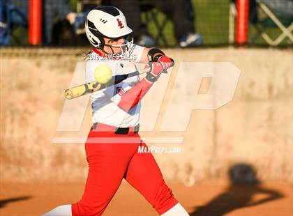 Thumbnail 2 in Connally @ Lorena photogallery.