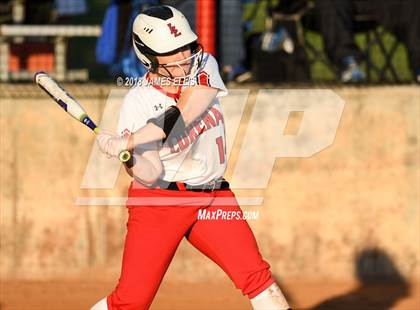 Thumbnail 1 in Connally @ Lorena photogallery.