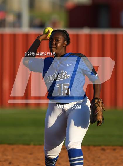 Thumbnail 2 in Connally @ Lorena photogallery.