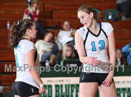 Thumbnail 3 in Chico vs. Pleasant Valley (CIF NS D2 Final) photogallery.