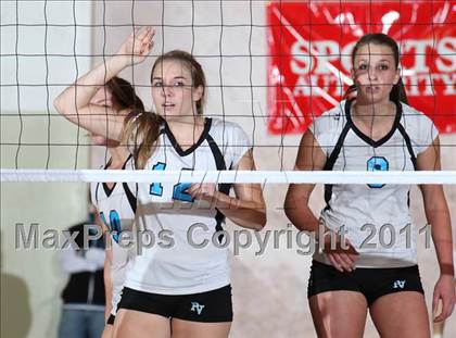 Thumbnail 2 in Chico vs. Pleasant Valley (CIF NS D2 Final) photogallery.