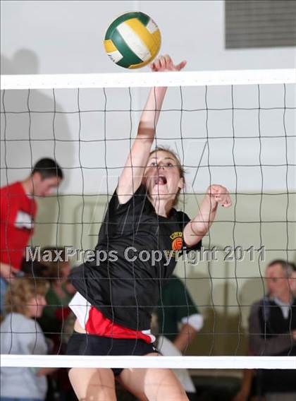 Thumbnail 2 in Chico vs. Pleasant Valley (CIF NS D2 Final) photogallery.