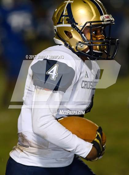 Thumbnail 1 in Althoff Catholic vs. Cahokia photogallery.