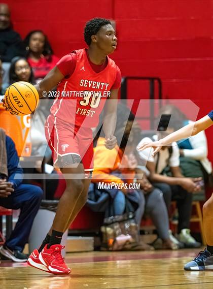 Thumbnail 2 in E.E. Smith vs Seventy-First (Cumberland County Schools Holiday Classic Tournament) photogallery.