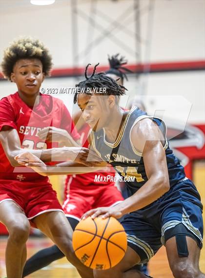 Thumbnail 2 in E.E. Smith vs Seventy-First (Cumberland County Schools Holiday Classic Tournament) photogallery.