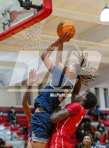 Thumbnail 1 in E.E. Smith vs Seventy-First (Cumberland County Schools Holiday Classic Tournament) photogallery.