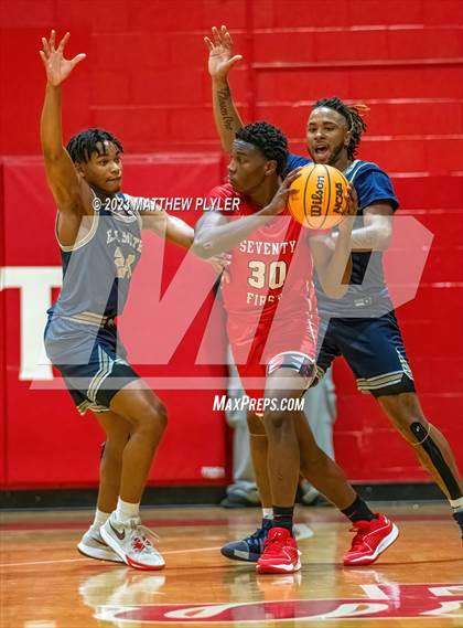 Thumbnail 3 in E.E. Smith vs Seventy-First (Cumberland County Schools Holiday Classic Tournament) photogallery.
