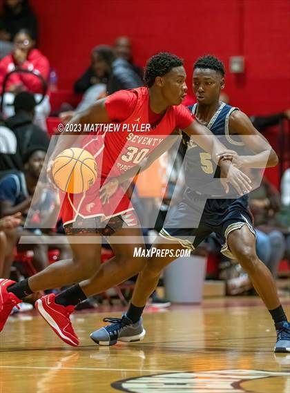 Thumbnail 2 in E.E. Smith vs Seventy-First (Cumberland County Schools Holiday Classic Tournament) photogallery.