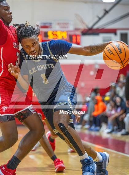 Thumbnail 2 in E.E. Smith vs Seventy-First (Cumberland County Schools Holiday Classic Tournament) photogallery.