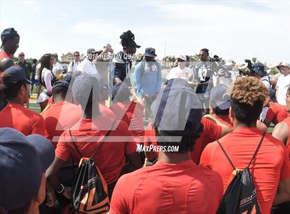 Thumbnail 3 in Mater Dei vs. Mission Viejo (Battle at the Beach 7-on-7) photogallery.