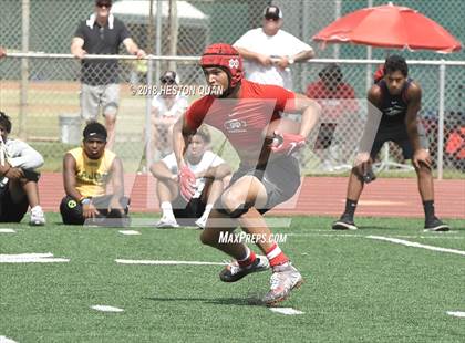 Thumbnail 2 in Mater Dei vs. Mission Viejo (Battle at the Beach 7-on-7) photogallery.