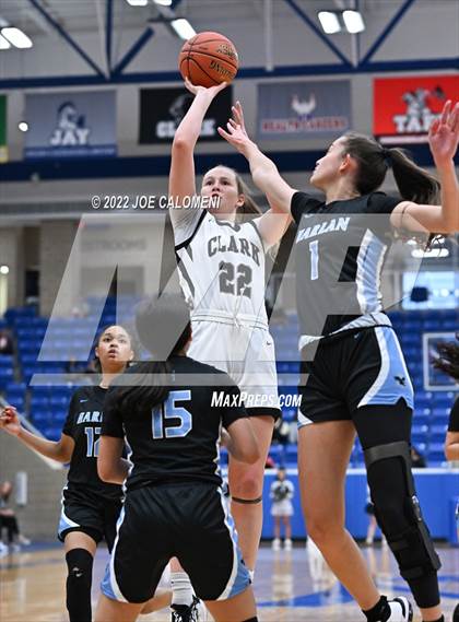 Thumbnail 1 in Clark vs Harlan (UIL 6A Region 4 Regional Semifinal) photogallery.