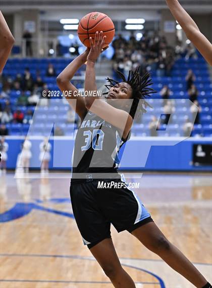 Thumbnail 2 in Clark vs Harlan (UIL 6A Region 4 Regional Semifinal) photogallery.