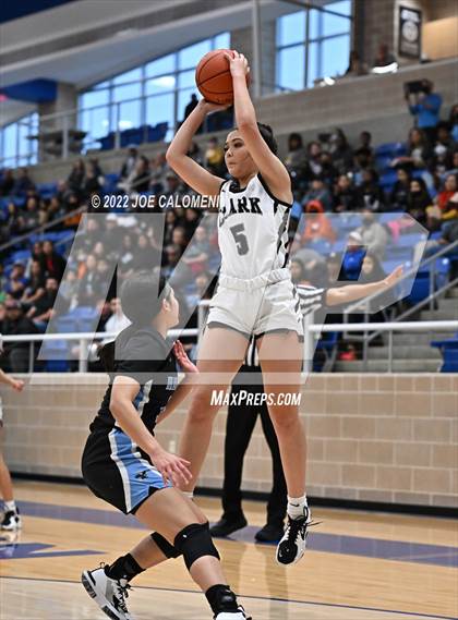 Thumbnail 1 in Clark vs Harlan (UIL 6A Region 4 Regional Semifinal) photogallery.