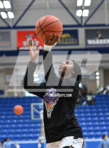 Thumbnail 2 in Clark vs Harlan (UIL 6A Region 4 Regional Semifinal) photogallery.