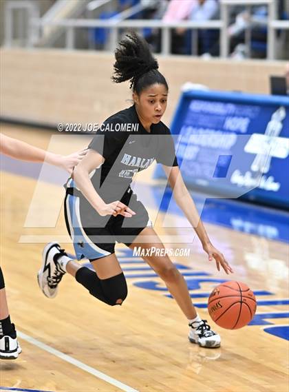 Thumbnail 1 in Clark vs Harlan (UIL 6A Region 4 Regional Semifinal) photogallery.