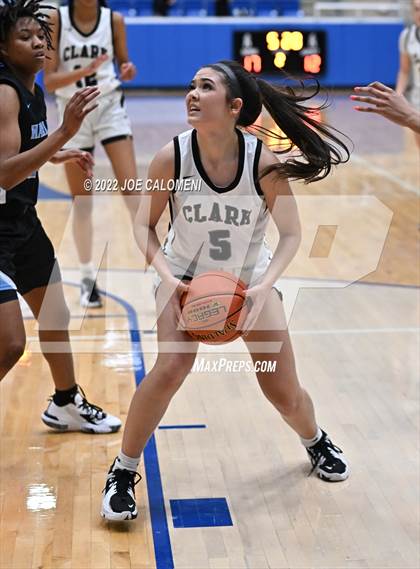 Thumbnail 3 in Clark vs Harlan (UIL 6A Region 4 Regional Semifinal) photogallery.