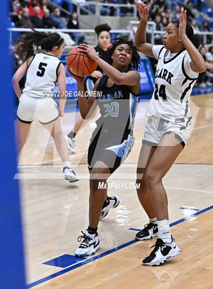 Thumbnail 3 in Clark vs Harlan (UIL 6A Region 4 Regional Semifinal) photogallery.