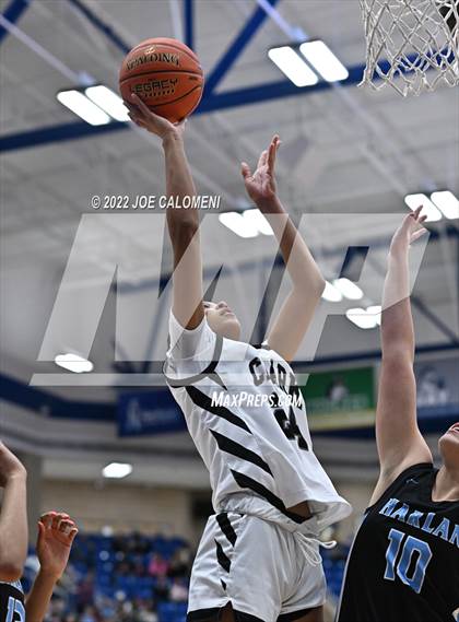Thumbnail 1 in Clark vs Harlan (UIL 6A Region 4 Regional Semifinal) photogallery.