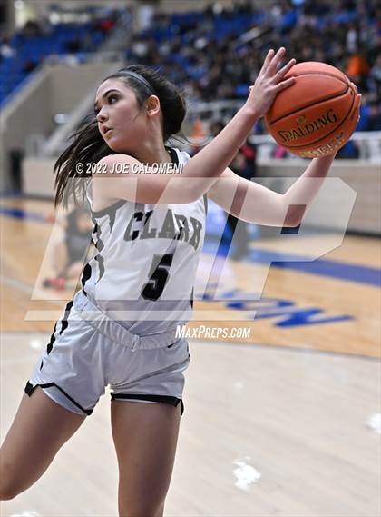 Thumbnail 1 in Clark vs Harlan (UIL 6A Region 4 Regional Semifinal) photogallery.