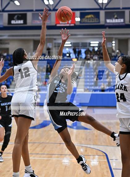 Thumbnail 1 in Clark vs Harlan (UIL 6A Region 4 Regional Semifinal) photogallery.