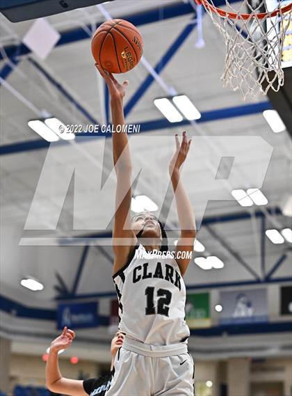 Thumbnail 1 in Clark vs Harlan (UIL 6A Region 4 Regional Semifinal) photogallery.