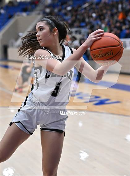 Thumbnail 2 in Clark vs Harlan (UIL 6A Region 4 Regional Semifinal) photogallery.