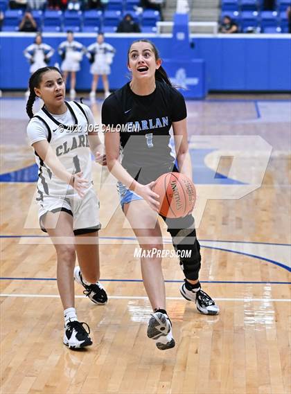 Thumbnail 2 in Clark vs Harlan (UIL 6A Region 4 Regional Semifinal) photogallery.