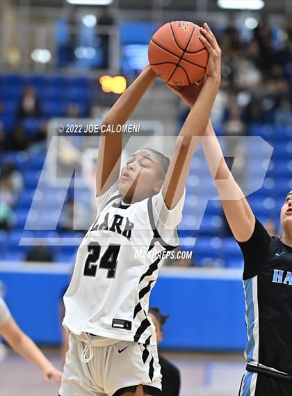 Thumbnail 3 in Clark vs Harlan (UIL 6A Region 4 Regional Semifinal) photogallery.