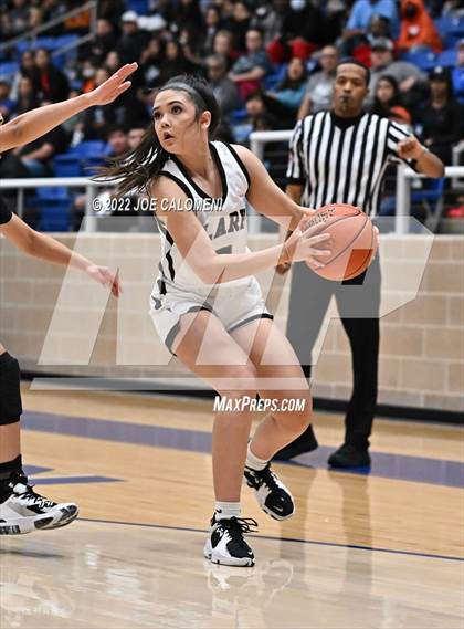 Thumbnail 1 in Clark vs Harlan (UIL 6A Region 4 Regional Semifinal) photogallery.
