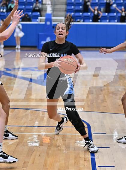 Thumbnail 3 in Clark vs Harlan (UIL 6A Region 4 Regional Semifinal) photogallery.