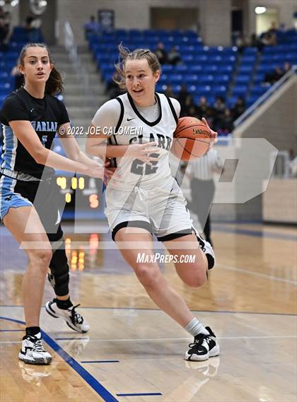 Thumbnail 2 in Clark vs Harlan (UIL 6A Region 4 Regional Semifinal) photogallery.