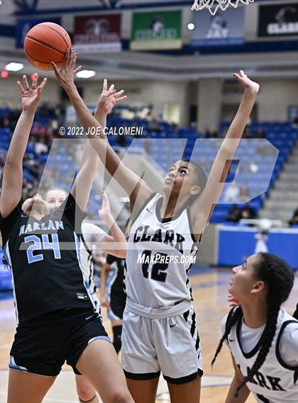 Thumbnail 2 in Clark vs Harlan (UIL 6A Region 4 Regional Semifinal) photogallery.
