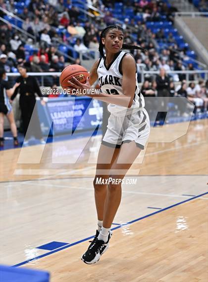 Thumbnail 1 in Clark vs Harlan (UIL 6A Region 4 Regional Semifinal) photogallery.