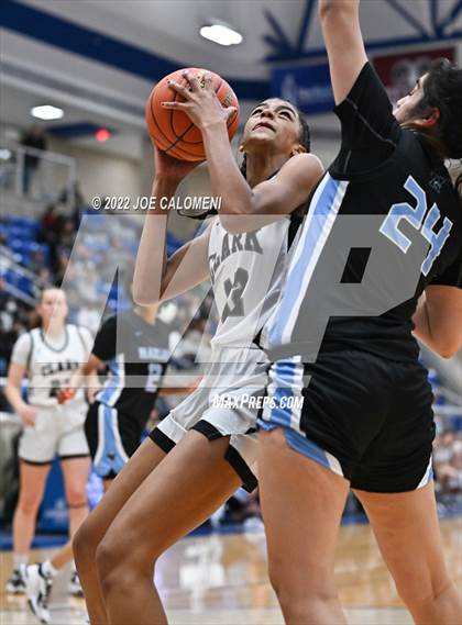 Thumbnail 1 in Clark vs Harlan (UIL 6A Region 4 Regional Semifinal) photogallery.