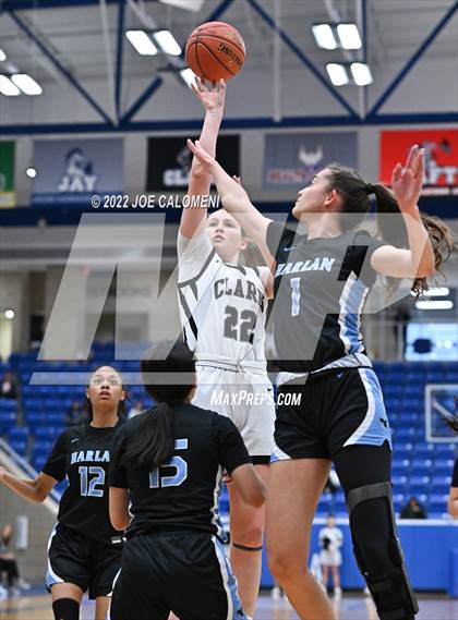 Thumbnail 2 in Clark vs Harlan (UIL 6A Region 4 Regional Semifinal) photogallery.