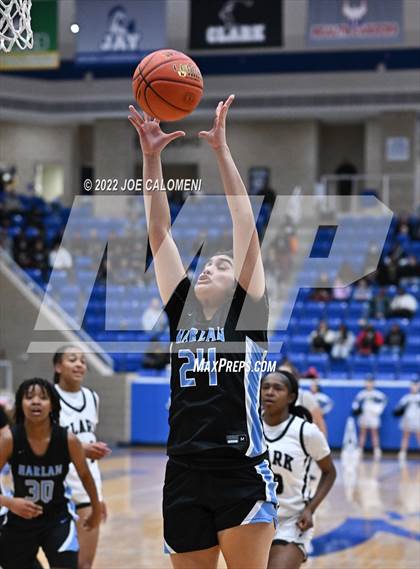 Thumbnail 1 in Clark vs Harlan (UIL 6A Region 4 Regional Semifinal) photogallery.