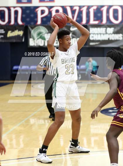 Thumbnail 1 in Las Lomas vs. St. Patrick-St. Vincent (MaxPreps MLK Classic) photogallery.