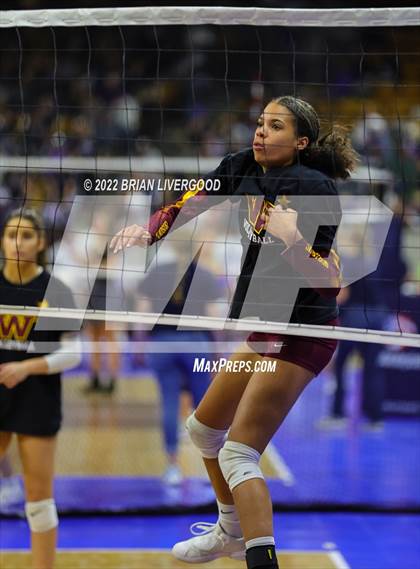 Thumbnail 2 in Windsor vs. Thompson Valley (CHSAA 4A State Championships Final) photogallery.