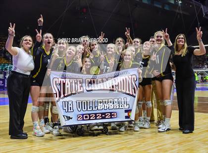 Thumbnail 2 in Windsor vs. Thompson Valley (CHSAA 4A State Championships Final) photogallery.