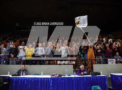 Thumbnail 3 in Windsor vs. Thompson Valley (CHSAA 4A State Championships Final) photogallery.
