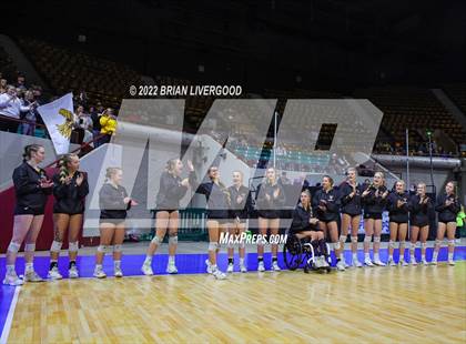 Thumbnail 1 in Windsor vs. Thompson Valley (CHSAA 4A State Championships Final) photogallery.