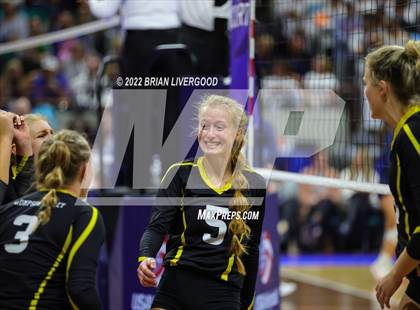 Thumbnail 1 in Windsor vs. Thompson Valley (CHSAA 4A State Championships Final) photogallery.