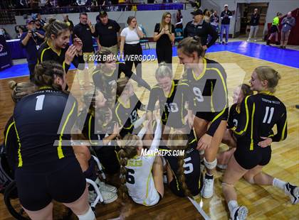 Thumbnail 2 in Windsor vs. Thompson Valley (CHSAA 4A State Championships Final) photogallery.