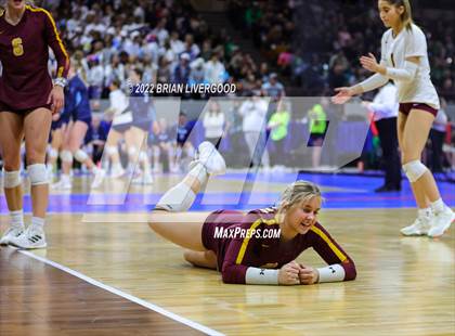 Thumbnail 2 in Windsor vs. Thompson Valley (CHSAA 4A State Championships Final) photogallery.