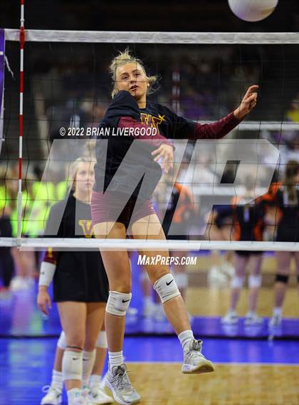 Thumbnail 2 in Windsor vs. Thompson Valley (CHSAA 4A State Championships Final) photogallery.