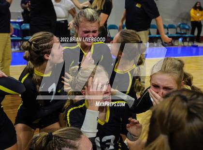 Thumbnail 1 in Windsor vs. Thompson Valley (CHSAA 4A State Championships Final) photogallery.