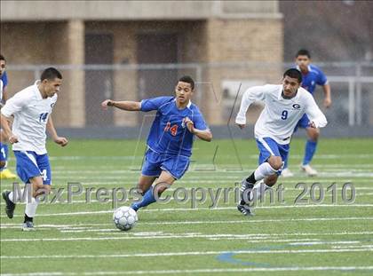 Thumbnail 2 in Grand Prairie vs. Bowie (Martin Invitational Soccer Tournament)) photogallery.