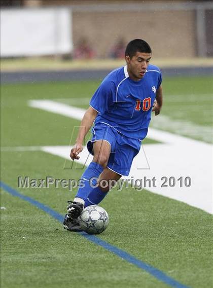 Thumbnail 3 in Grand Prairie vs. Bowie (Martin Invitational Soccer Tournament)) photogallery.